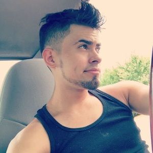 Meet your Posher, Sender